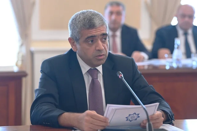 Nazirlər Kabinetində 2027-ci ilin dövlət büdcəsi müzakirə edildi - FOTO