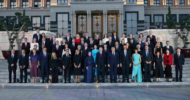 NATO-da diqqətçəkən detal: Sammitə bir ölkədən iki dövlət rəsmisi qatıldı - FOTO