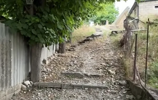 Şamaxı sakinləri çətin vəziyyətdə: "Yol bərbad gündədir" - VİDEO