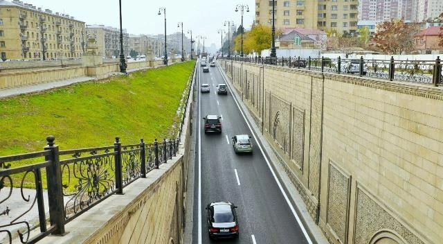 Bu tuneldə hərəkət məhdudlaşdırılır