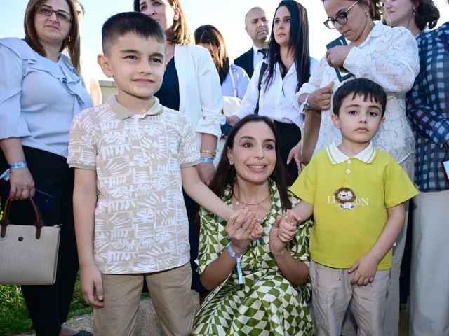 Leyla Əliyeva və Alyona Əliyeva Xeyirxahlıq Festivalında iştirak ediblər - FOTO