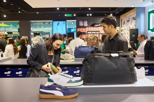 "Deichmann" artıq Azərbaycanda - Alman keyfiyyəti və dünya trendləri hər kəs üçün əlçatan