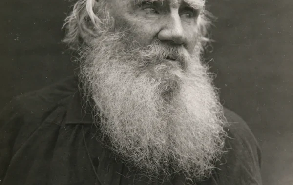 Tolstoyun iki milyon səhifəlik əlyazmaları üçün yeni saxlama mərkəzi hazırlanır