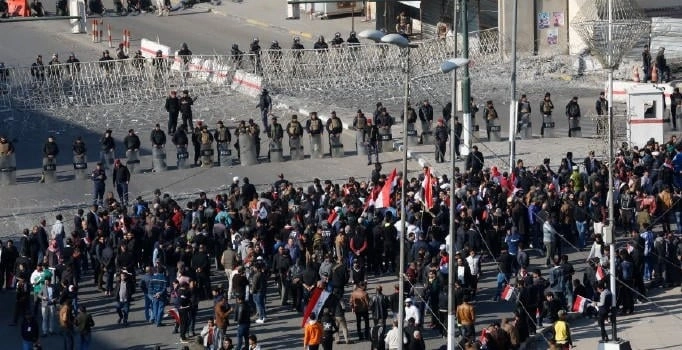 İranda etirazlarda öldürülən məktəblilərin sayı…