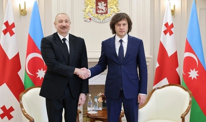 İlham Əliyev Gürcüstanın baş naziri ilə görüşdü