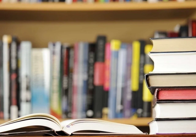 Dərsliklərin hazırlanmasında ictimai rəy diqqətə alınacaq? - "Müzakirə vaxtı layihəyə münasibət bildirmirlər"