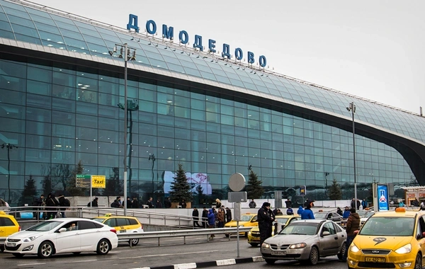 Moskvadan Gəncəyə uçan təyyarə üç saatdan çox yubanıb - SƏBƏB NƏDİR?