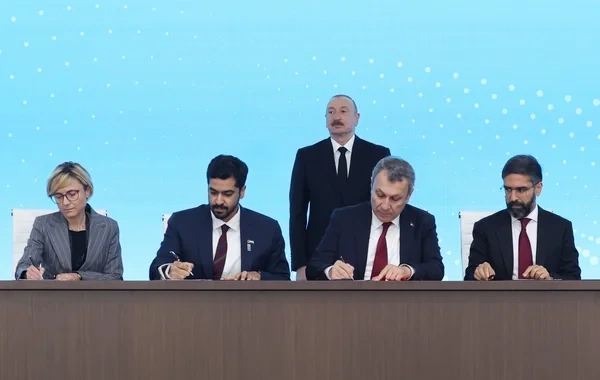 "Abşeron" yatağından Türkiyəyə qaz nəql ediləcək: Yeni müqavilə imzalandı - FOTO