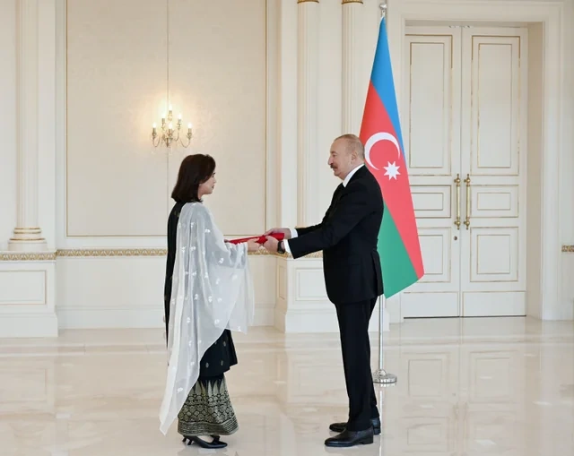 Prezident İlham Əliyev Malayziyanın yeni səfirini qəbul edib - Foto