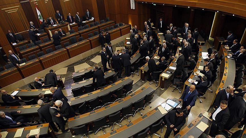 Livanda parlament seçkiləri təxirə salındı