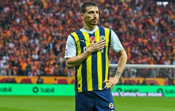 "Fənərbağça"nın kapitanı Mert Hakan Yandaş sərbəst buraxıldı