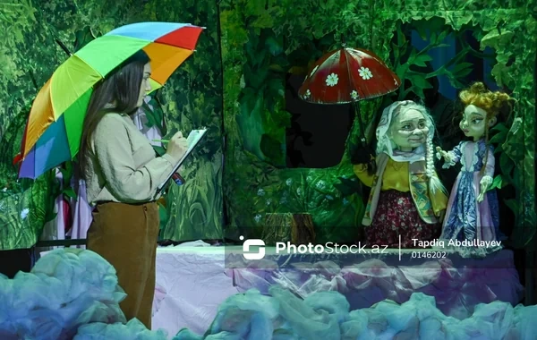 Uşaqların dünyasından incəsənətə gedən yol: Kukla Teatrından FOTOREPORTAJ
