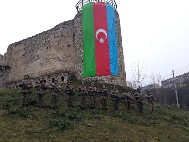 Dövlət Suverenliyi Günü: 23 saatda tamamlanan tarixi prosesin siyasi nəticələri