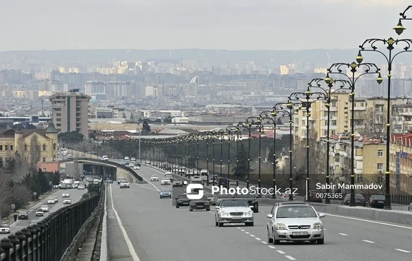 Sürücülərin və digər yol hərəkəti iştirakçılarının NƏZƏRİNƏ: Bəzi küçə və prospektlərlə bağlı QƏRAR