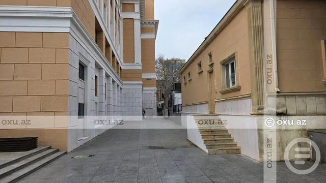 Vandalizm aktına məruz qalan Nizami Kino Mərkəzi üçün boya sifariş edildi - FOTOFAKT