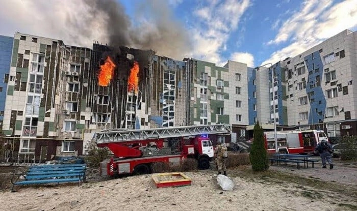 Ukrayna Belqorodu vurdu: 13 yaralı