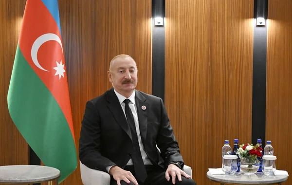 Prezident İlham Əliyev "ŞƏT plyus" formatında görüşdə iştirak edir