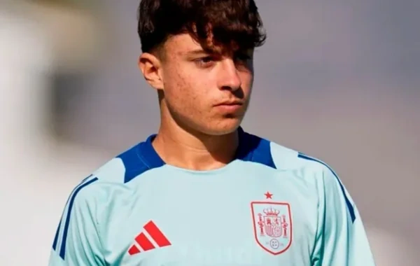 15 yaşlı futbolçu Lamin Yamalın rekordunu yenilədi