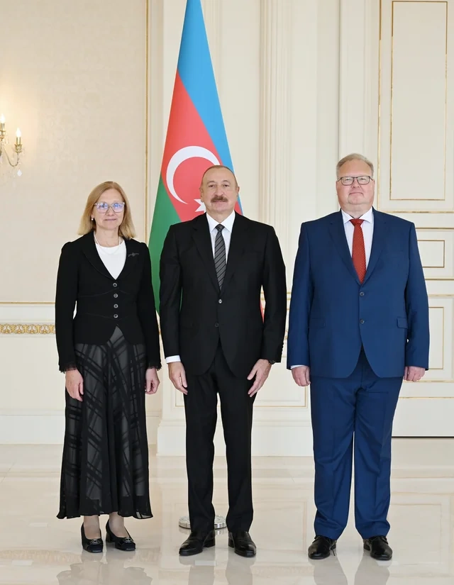Prezident Estoniyanın ölkəmizə yeni təyin olunmuş səfirini qəbul edib - FOTO