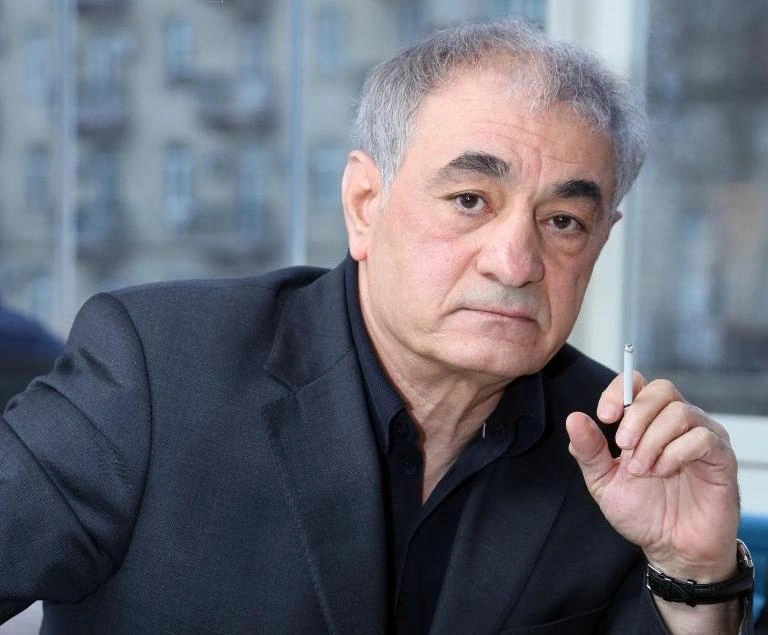Xalq artisti: Utandırdınız bizi... - Video