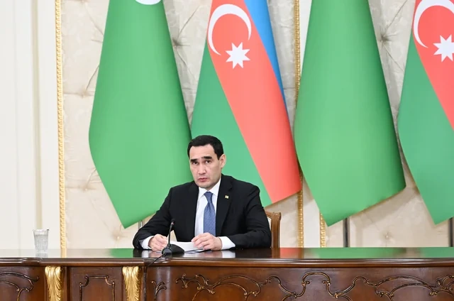 Azərbaycan və Türkmənistan prezidentləri mətbuata bəyanatlarla çıxış ediblər - FOTO - VİDEO