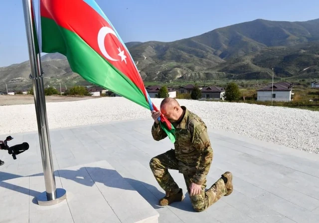 Dövlətçilik tariximizin şanlı salnaməsi
