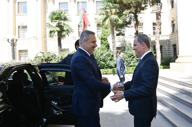 Ceyhun Bayramovla Hakan Fidan arasında təkbətək görüş baş tutub - FOTO