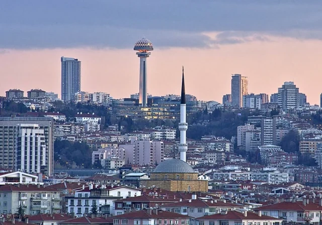 Bir vəsiqə ilə türk dünyasına səyahət etmək: Azərbaycanlı turistləri hansı imkanlar gözləyir? - FOTO