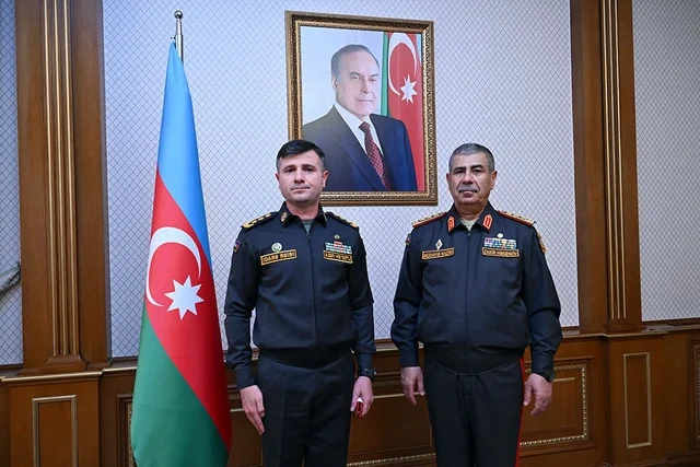 Zakir Həsənov yeni generallara rütbələrini təqdim etdi - FOTO
