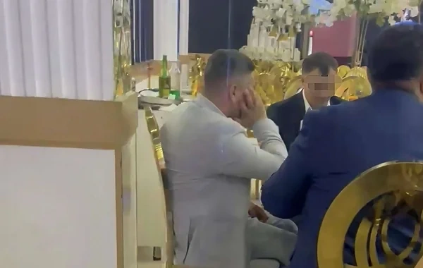 Bakıda toy vaxtı gözlənilməz hadisə: Şadlıq evinin tavanı deşildi - VİDEO