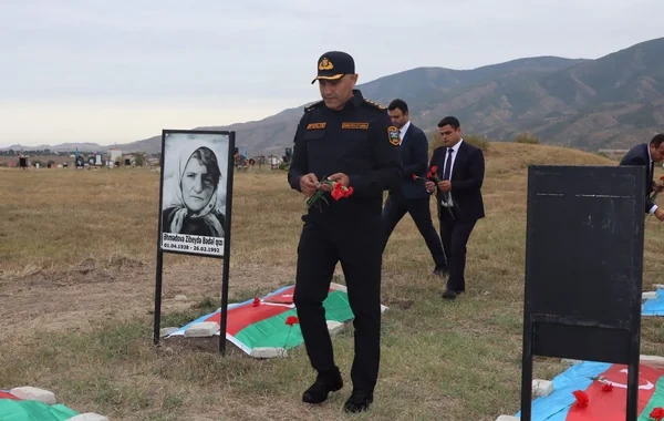 Xocalıda 27 Sentyabr - Anım Günü ilə bağlı Şəhidlər xiyabanı ziyarət olunub - FOTO