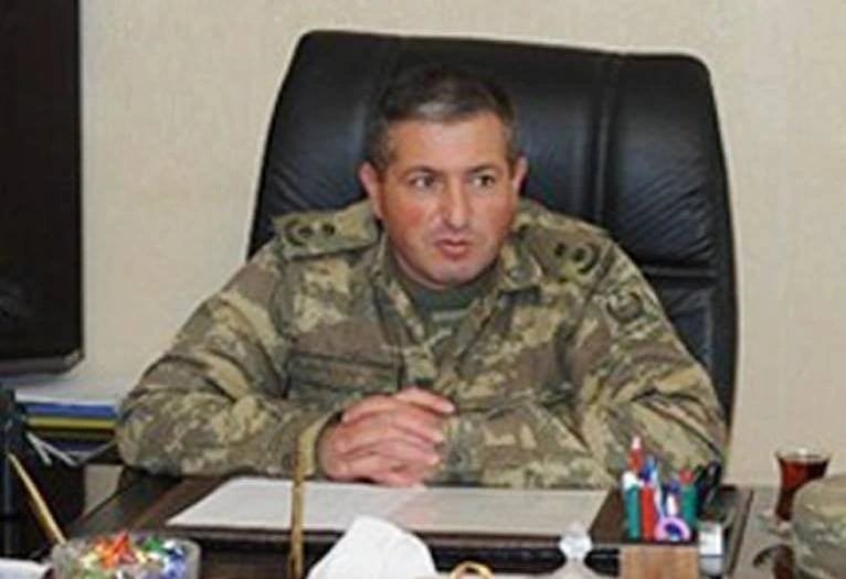 Milli Qəhrəmanın xanımına mənzil verildi
