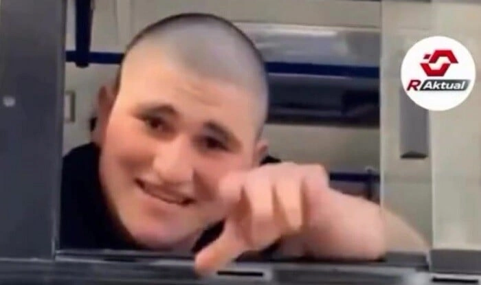 Əsgər gedən gəncin bu videosu gündəm oldu