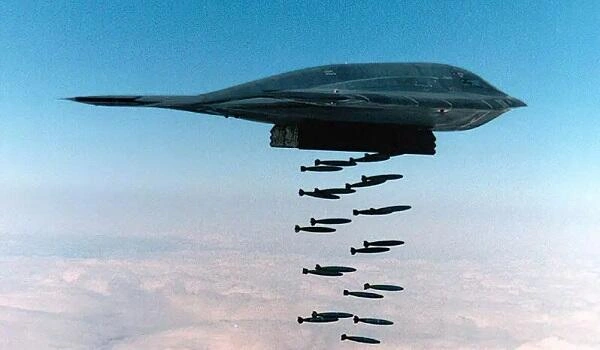 ABŞ-ın bombardmançı təyyarələri də əməliyyata qoşulur