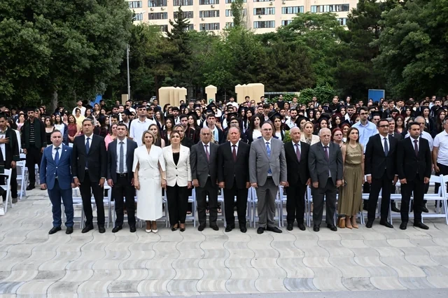 Azərbaycan Əmək və Sosial Münasibətlər Akademiyasında "Məzun günü" qeyd olunub - FOTO