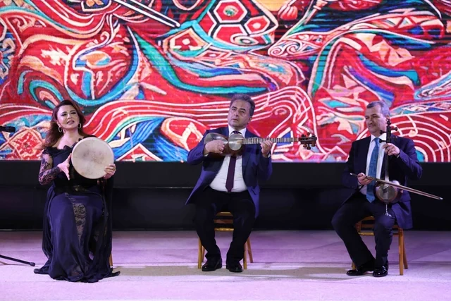 Xətai rayonunda Beynəlxalq Azərbaycan Muğamı və Musiqisi Günü münasibətilə konsert təşkil olunub