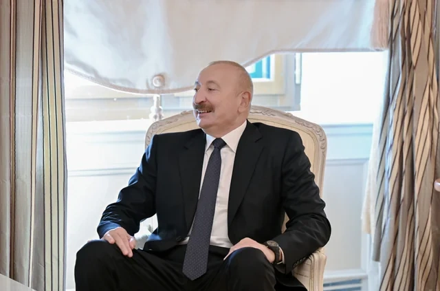 Prezident İlham Əliyev Müsəlman Ağsaqqalları Şurasının baş katibini qəbul edib