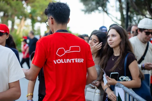 Son 10 ildə Bakıda keçirilən "Formula-1" yarışlarında 20 mindən çox könüllü çalışıb - FOTO