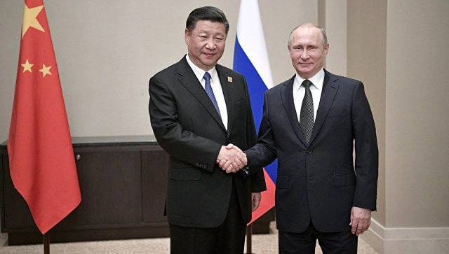 Putin Çindən asılı vəziyyət düşür - VSJ