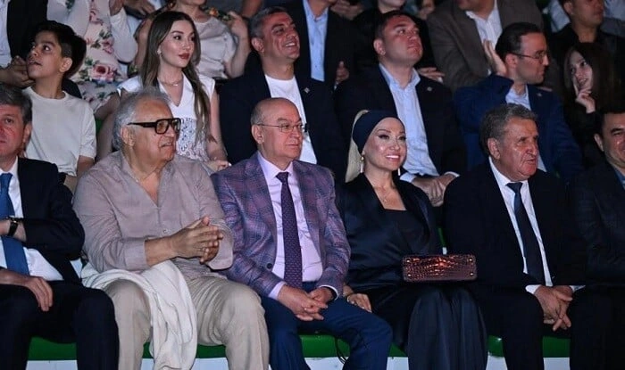 Kəmaləddin Heydərov xanımı ilə festivalda... - Foto
