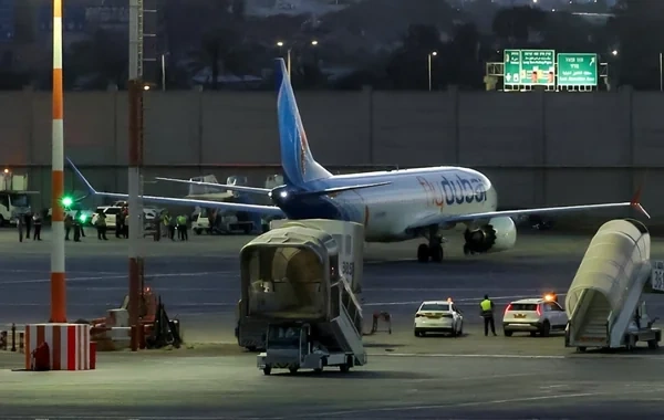 Təcili eniş edən "Flydubai" təyyarəsinin pilotları əslində kimlərdir? - Yeni açıqlama