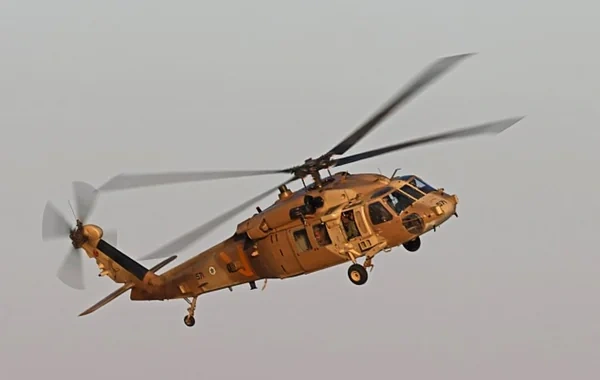 İsrail prezidentinin helikopteri quşlarla toqquşdu