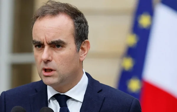 Fransada nazirlərin maaşları azaldılacaq