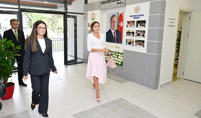 Mehriban Əliyeva körpələr evi-uşaq bağçasının açılışında - Foto