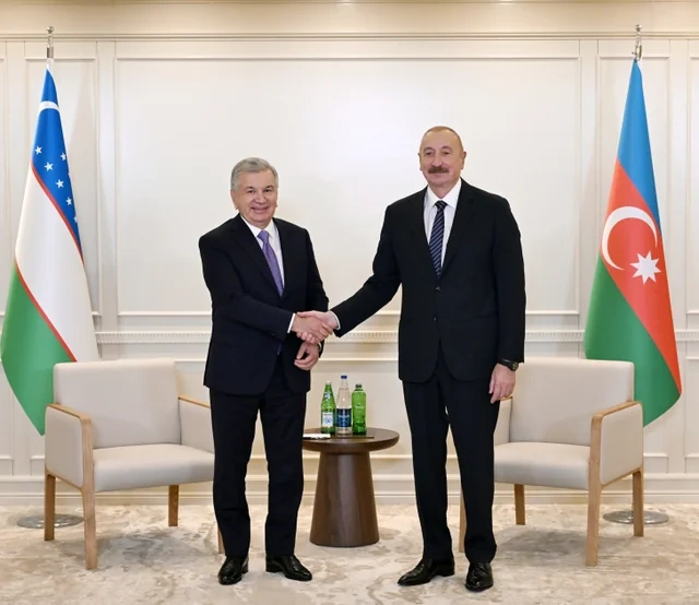 İlham Əliyev Şavkat Mirziyoyev ilə görüşüb - Foto