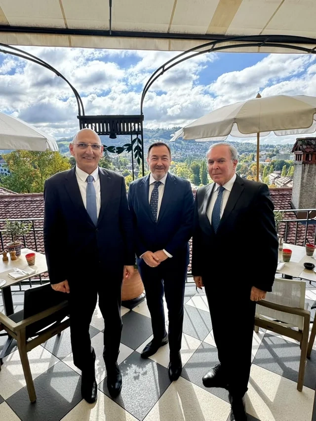 Elçin Əmirbəyov: "Sülh sazişiylə Ermənistan Konstitusiyası arasında mövcud uyğunsuzluğun aradan qaldırılması prosesin təminatı üçün qaçılmazdır"