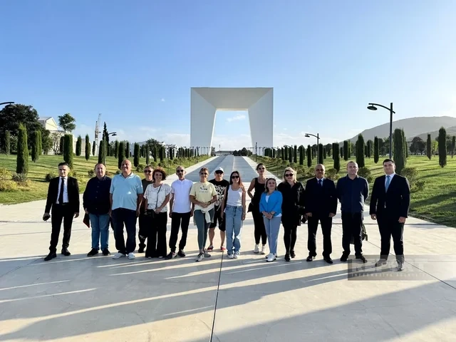 Gürcüstanlı jurnalist və bloqerlər Xankəndiyə səfər ediblər - FOTO