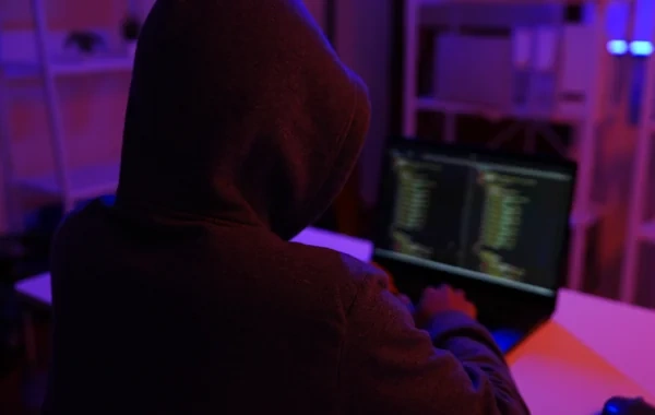 Hakerlər "Revolut" bankını yardılar - Kibercinayətkarlar 24 saat vaxt verdilər