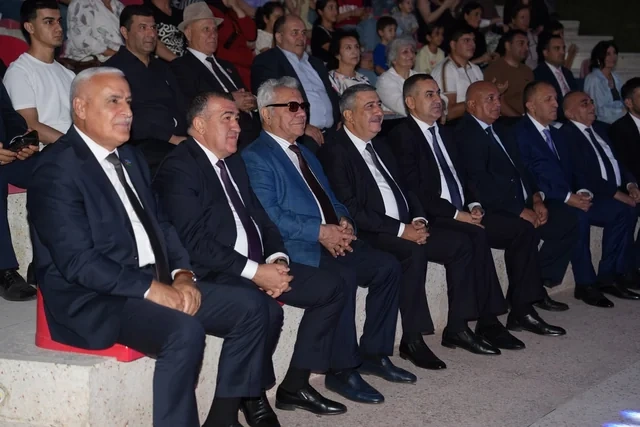 Xətai rayonunda Xalq artisti Niyaməddin Musayevin 85 illik yubileyinə həsr olunmuş görüş keçirilib - FOTO - VİDEO