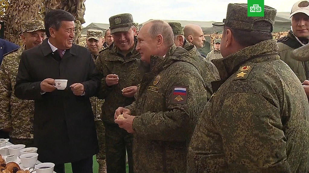 Putin üç cəbhədə məğlub olur - "Bild"